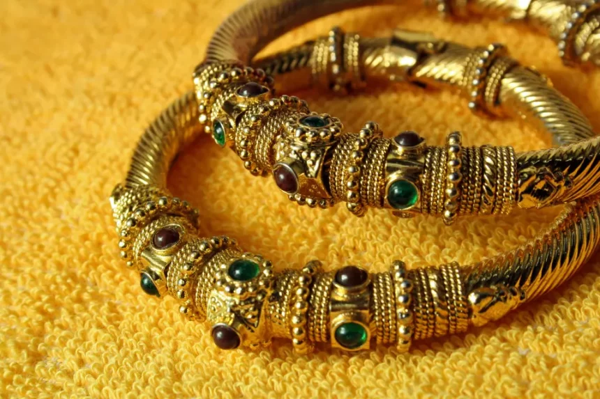 Parent's Guide to Buying Kids' Jewellery image