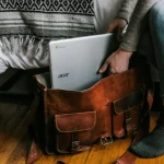 Choosing the Perfect Office Bag image