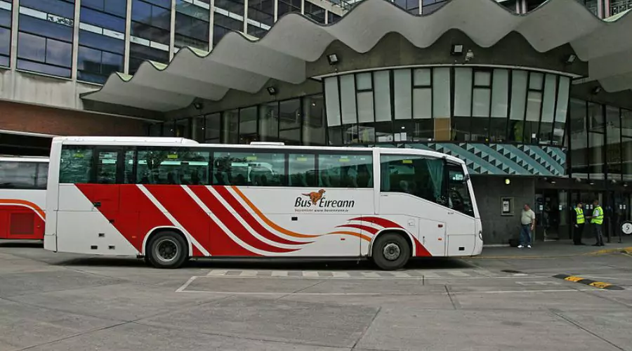 Bus from Ulster University to Busáras