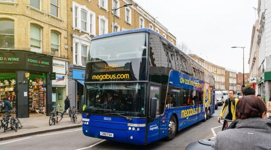 Comfort of booking a London to Amsterdam Coach