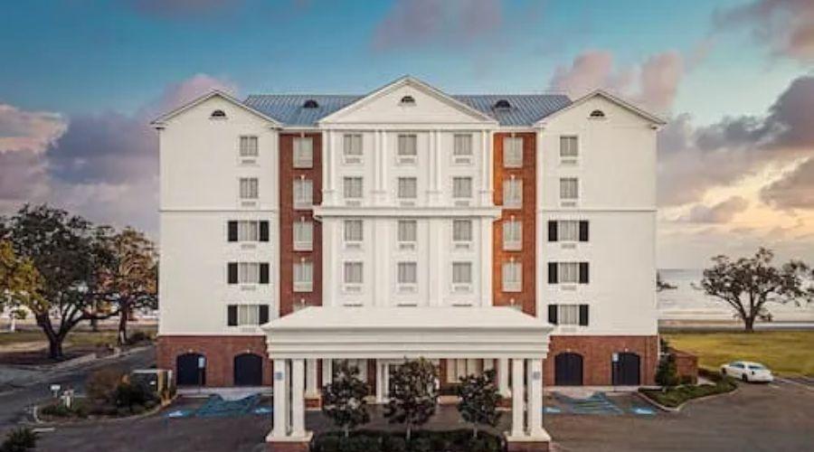 The Inn at Long Beach