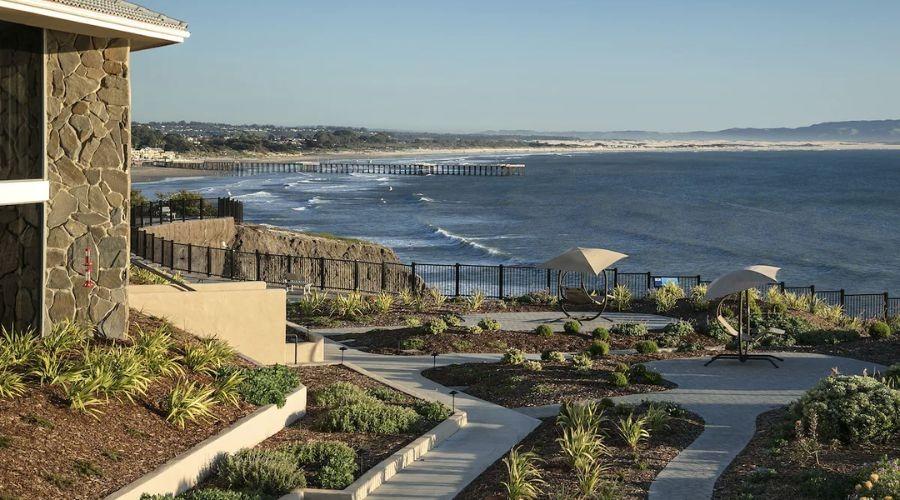Shore Cliff Hotel