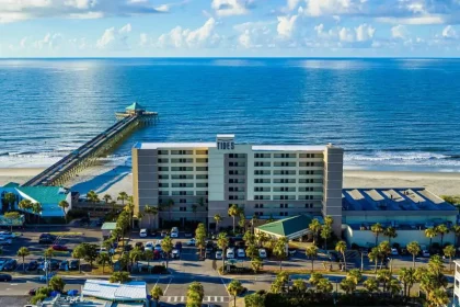 Beach hotels in Foley