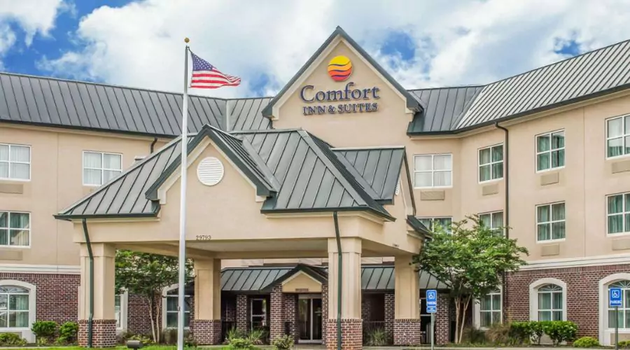 Comfort Inn & Suites Mobile near Eastern Shore Centre