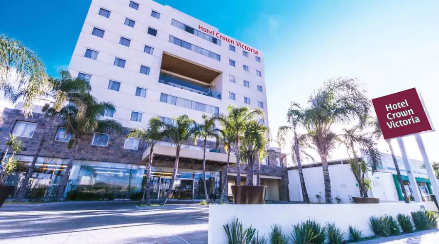 Hotel Crown Victoria