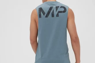 Men's sportswear