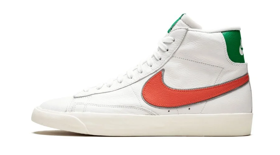 BLAZER MID