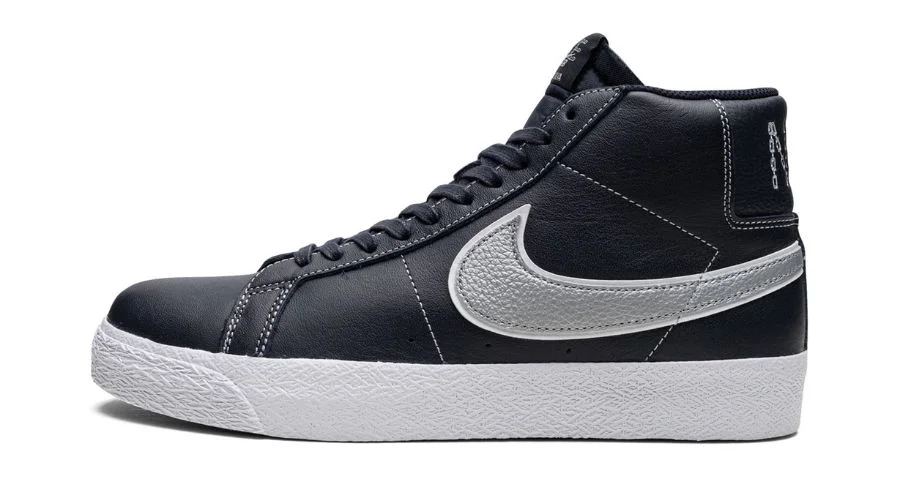 ZOOM BLAZER MID-SB