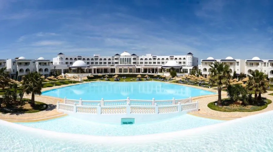 Golden Tulip Taj Sultan