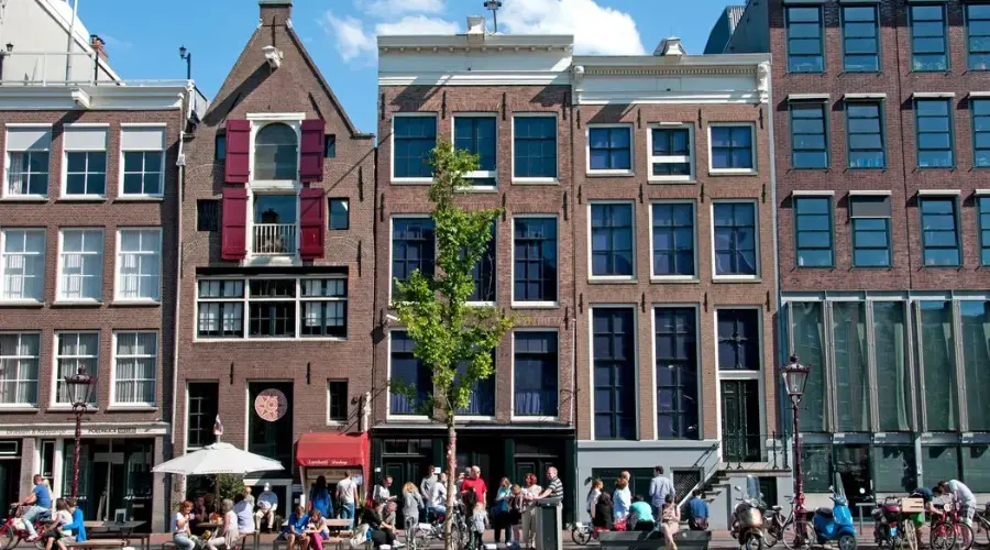 Anne Frank House Amsterdams | Nowandlive