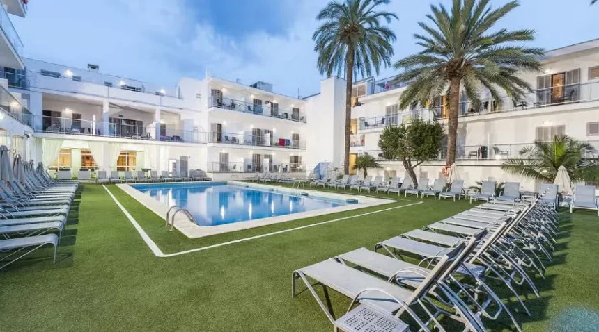 Hotels in alcudia