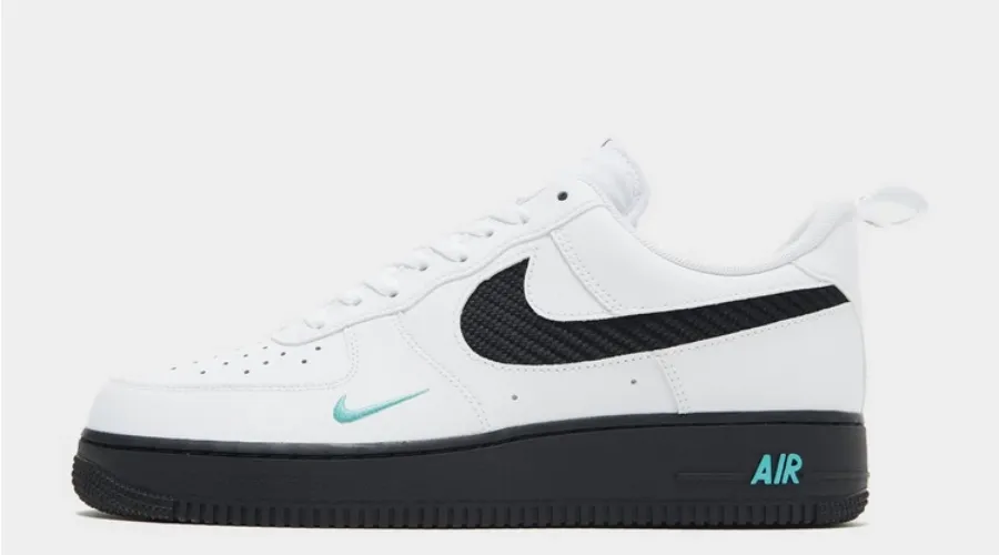 Nike Air Force 1 ‘07 LV8
