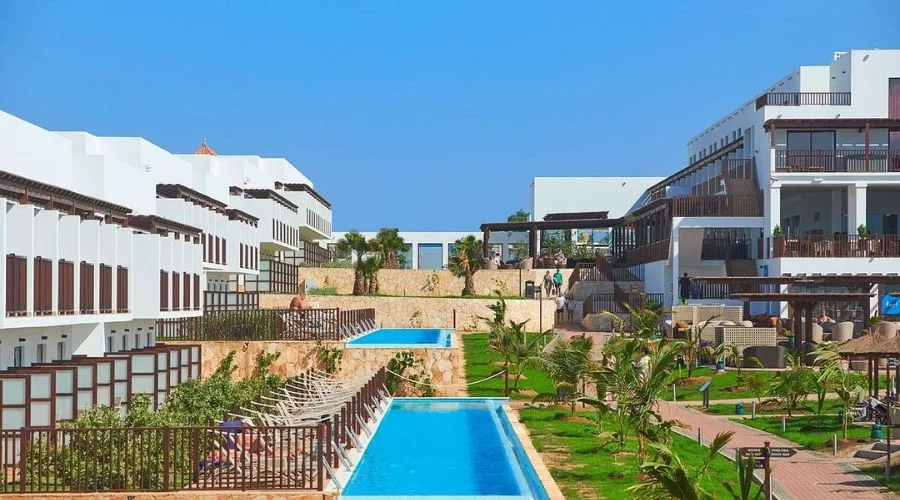 Plan your Cape Verde holidays 2023 and spend quality time with your partner at the luxurious hotel (1)