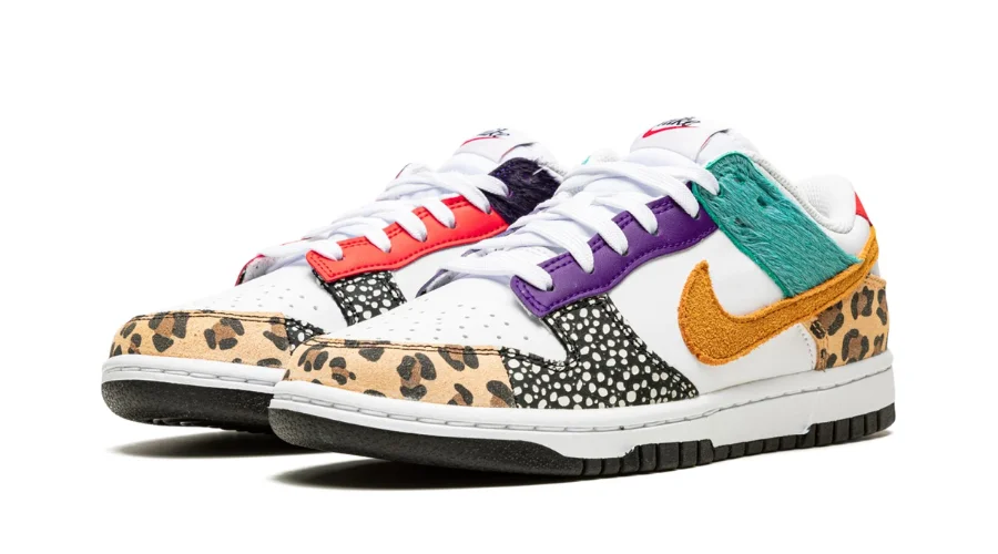 Wmns Dunk Low SE- Safari Mix 