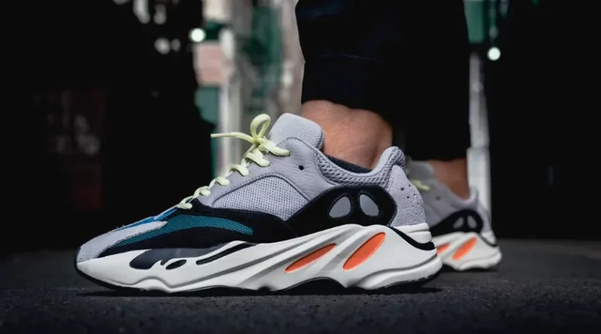 Yeezy 700
