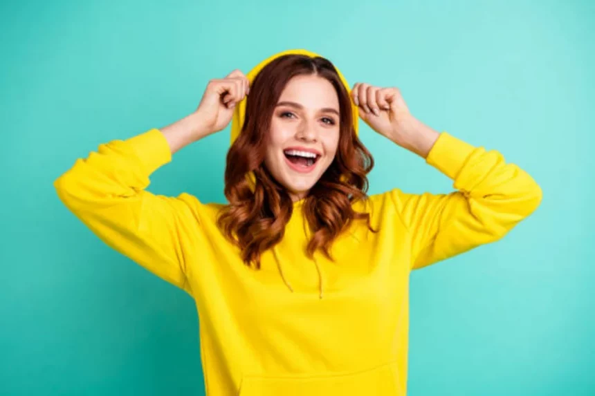 elegant women's sweatshirts