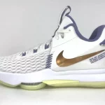 Lebron basketball shoes