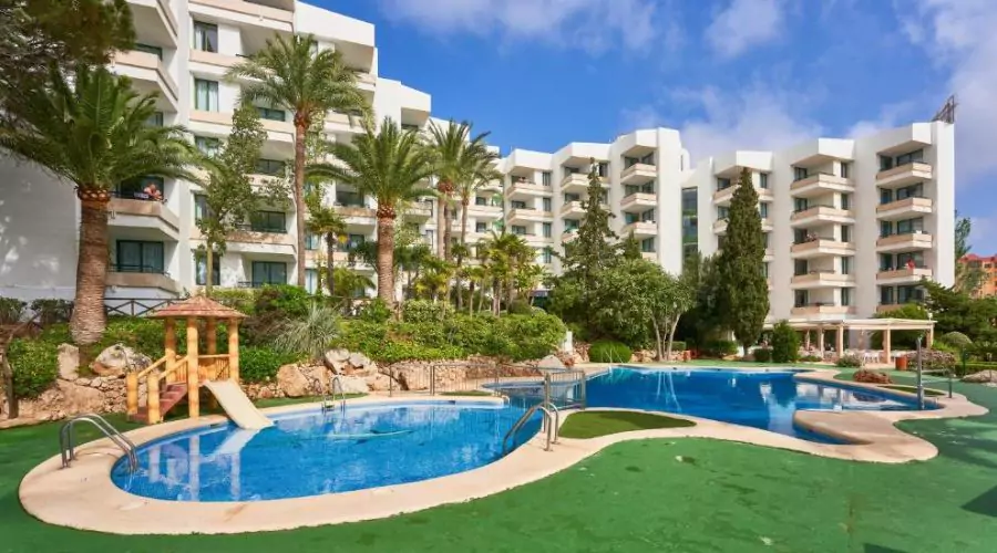 Globales Nova Apartments