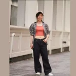 Cropped tank tops