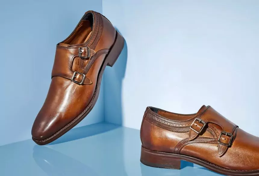 Men's leather shoes