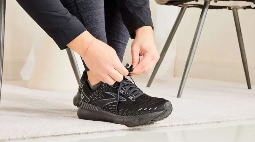 Men's Running Shoes