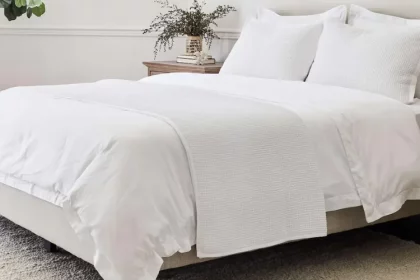 Warm Knitted Blanket