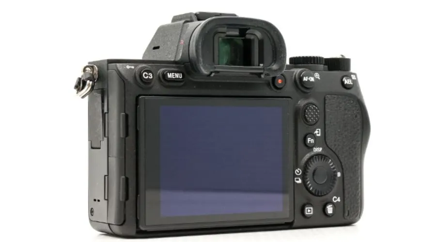 Sony Alpha A7R IVA: Balancing Precision and Artistry