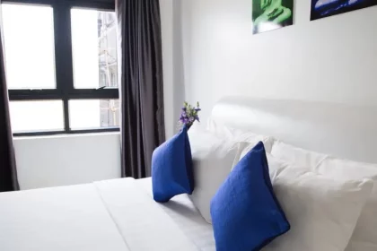 Saatva vs Tuft & Needle Mattress