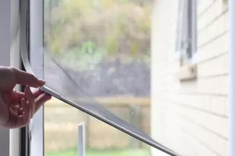 Magnetic mosquito net