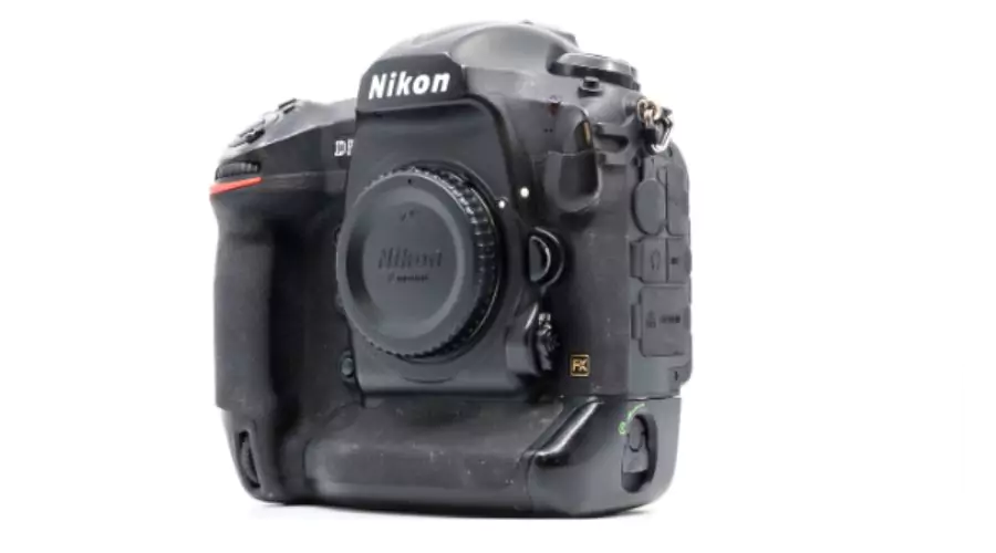Nikon D5 (Dual CF)