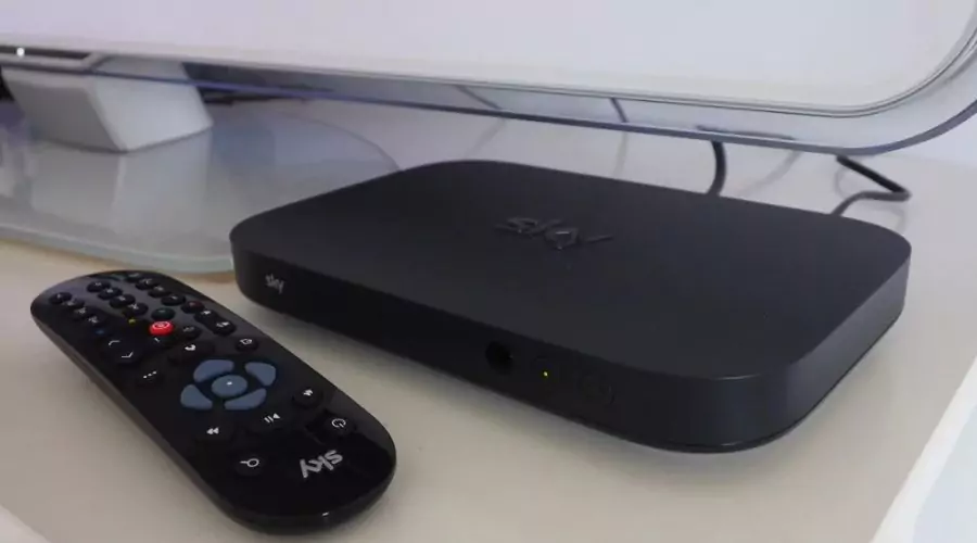 Cutting the Cord? Sky Stream vs. Traditional Cable