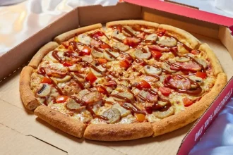 Domino's Big Brekkie Pizza