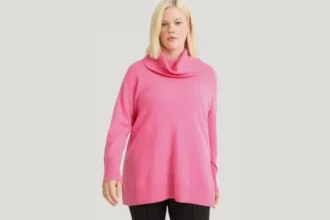 Women's cashmere sweater