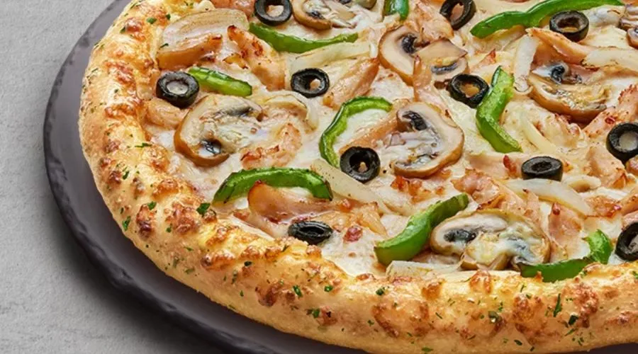 Domino's pizza sizes and slices