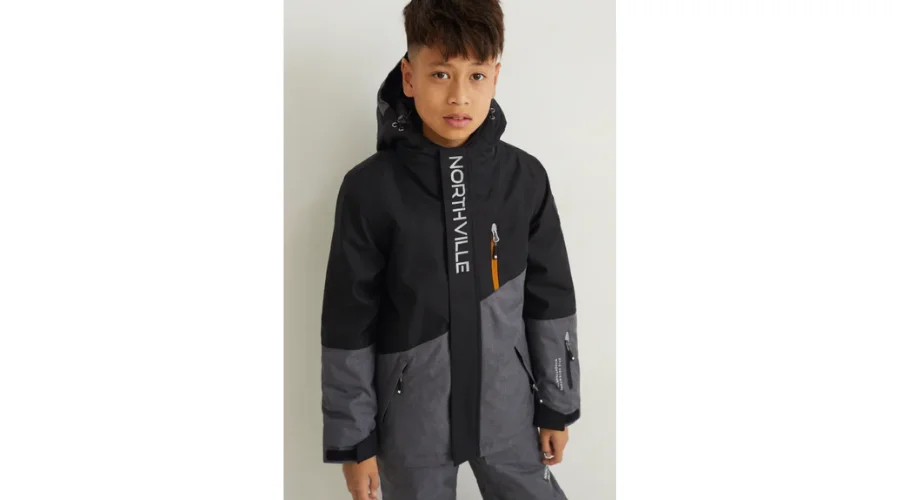 Ski jacket with hood | Nowandlive