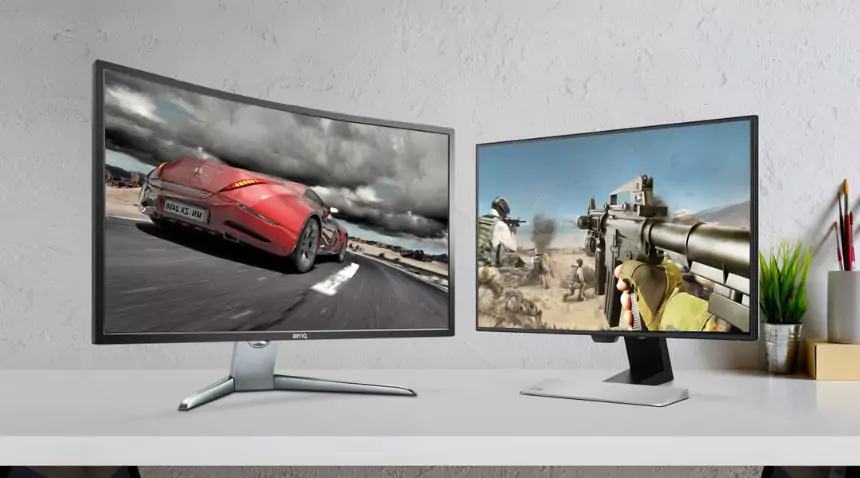 Curved monitors for gaming
