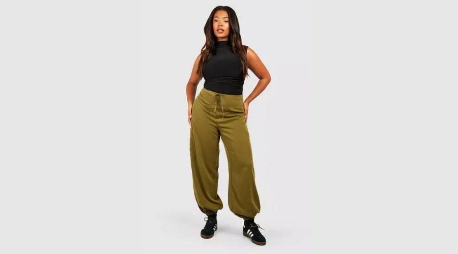 Plus Woven Pocket Detail Cuffed Cargo Pants