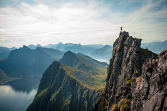 mountain tour in norway