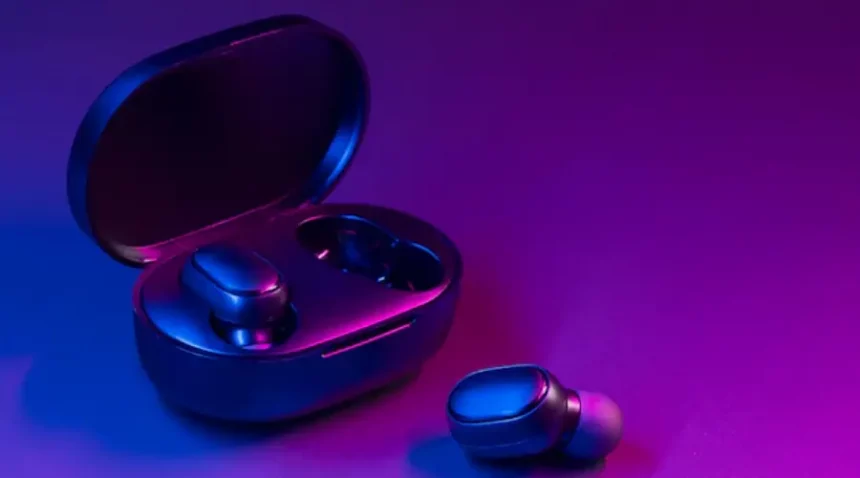 wireless earbuds