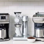Coffee machines with grinder