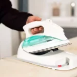 Cordless clothes iron