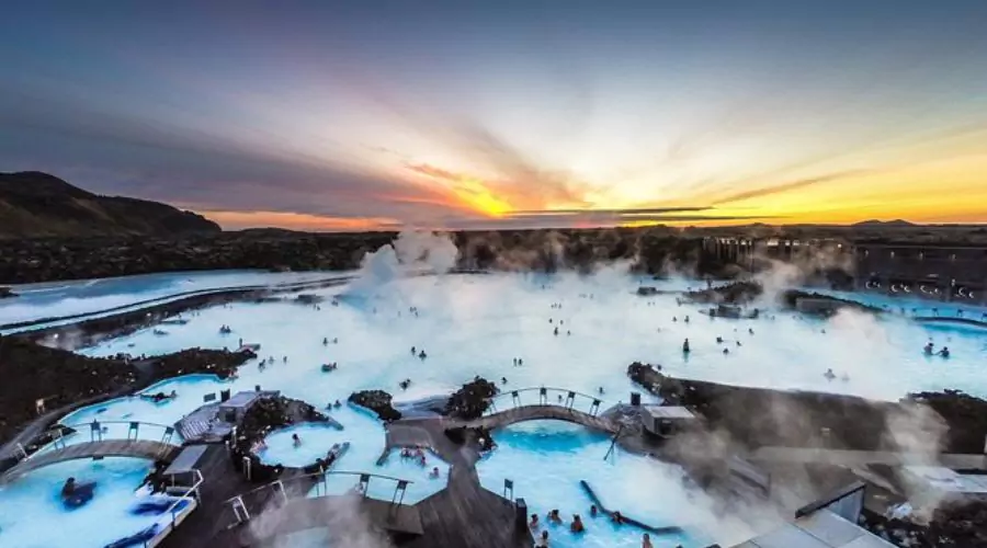 Tour to Golden Circle, Volcano Crater, and Blue Lagoon