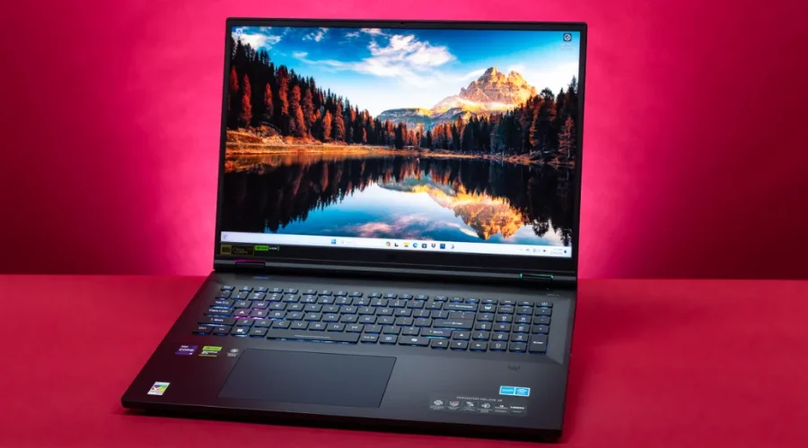 Acer Predator Helios 18 (2025)