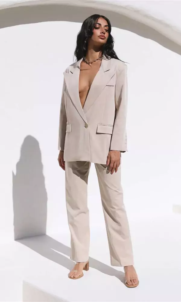 Style Staple Blazer Beige