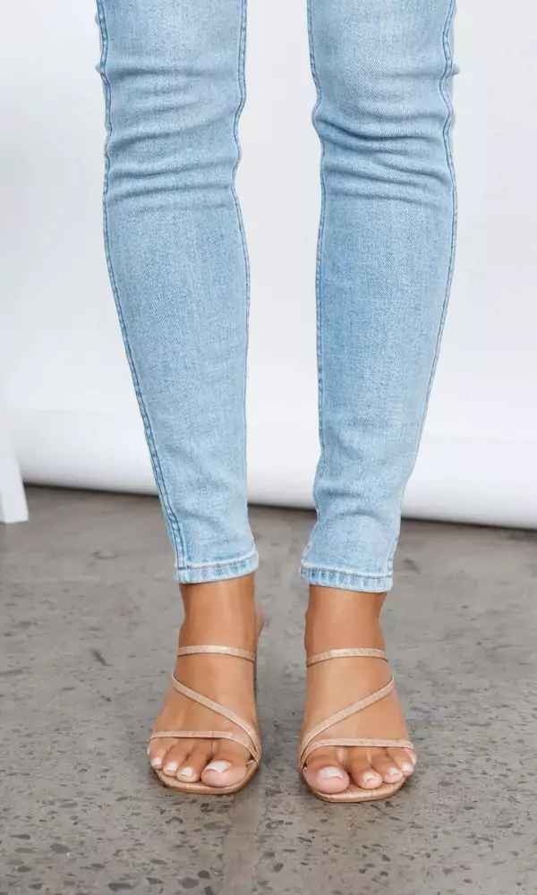 Yazmin Mule Nude Croc