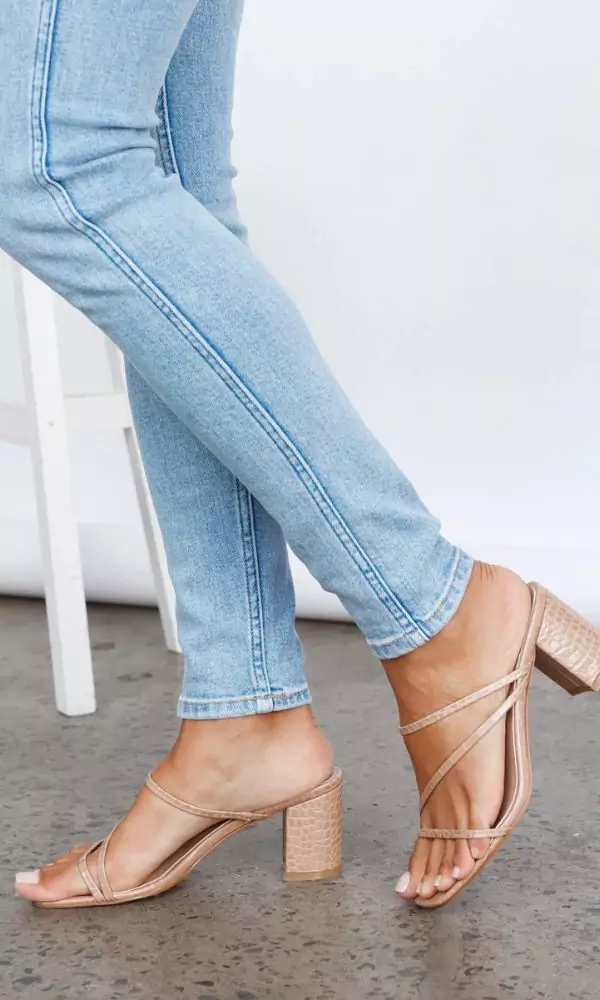 Yazmin Mule Nude Croc