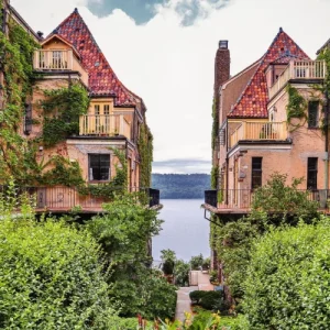 Uncover New York's Best Kept Secrets (4)