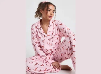 Christmas Reindeer Print Long Sleeve Shirt & Trouser 3 Piece Pyjama Set