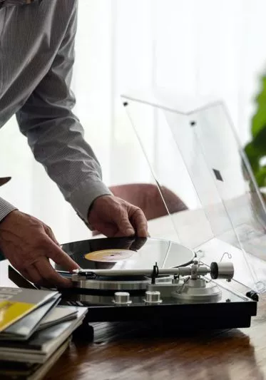 best record players for beginners | Nowandlive