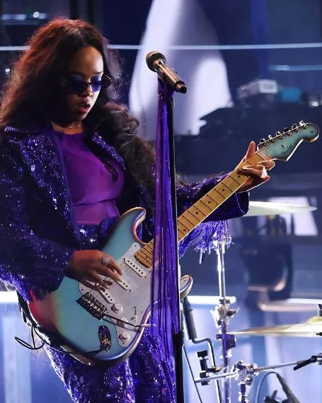 best used electric guitars | Nowandlive